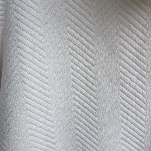 Gap Sweatshirt - Picture 3 of 7